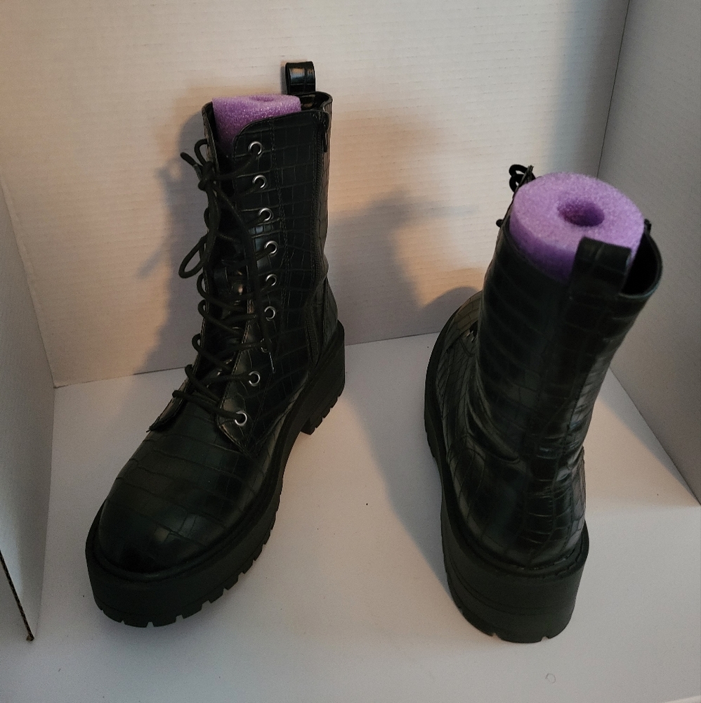 Jelly Pop, Black, women,boots  size 9.5
